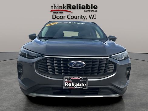 Used 2025 Ford Escape Platinum AWD/4WD image 9