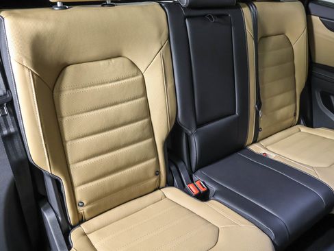 New 2026 Volkswagen Atlas Cross Sport SEL image 41