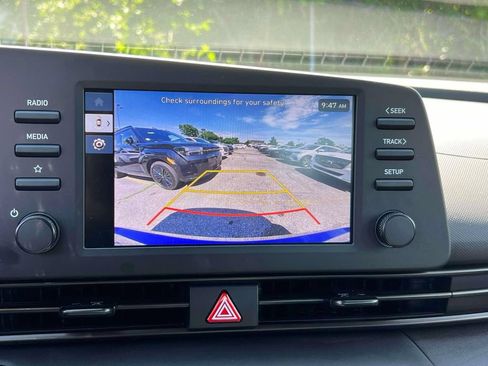 Certified 2026 Hyundai Elantra Sport FWD image 27