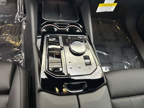 New 2027 BMW 530i xDrive w/ M Sport Package AWD/4WD image 23