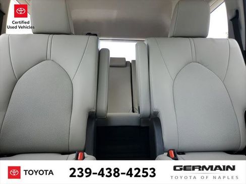 Certified 2024 Toyota Grand Highlander XLE FWD image 31