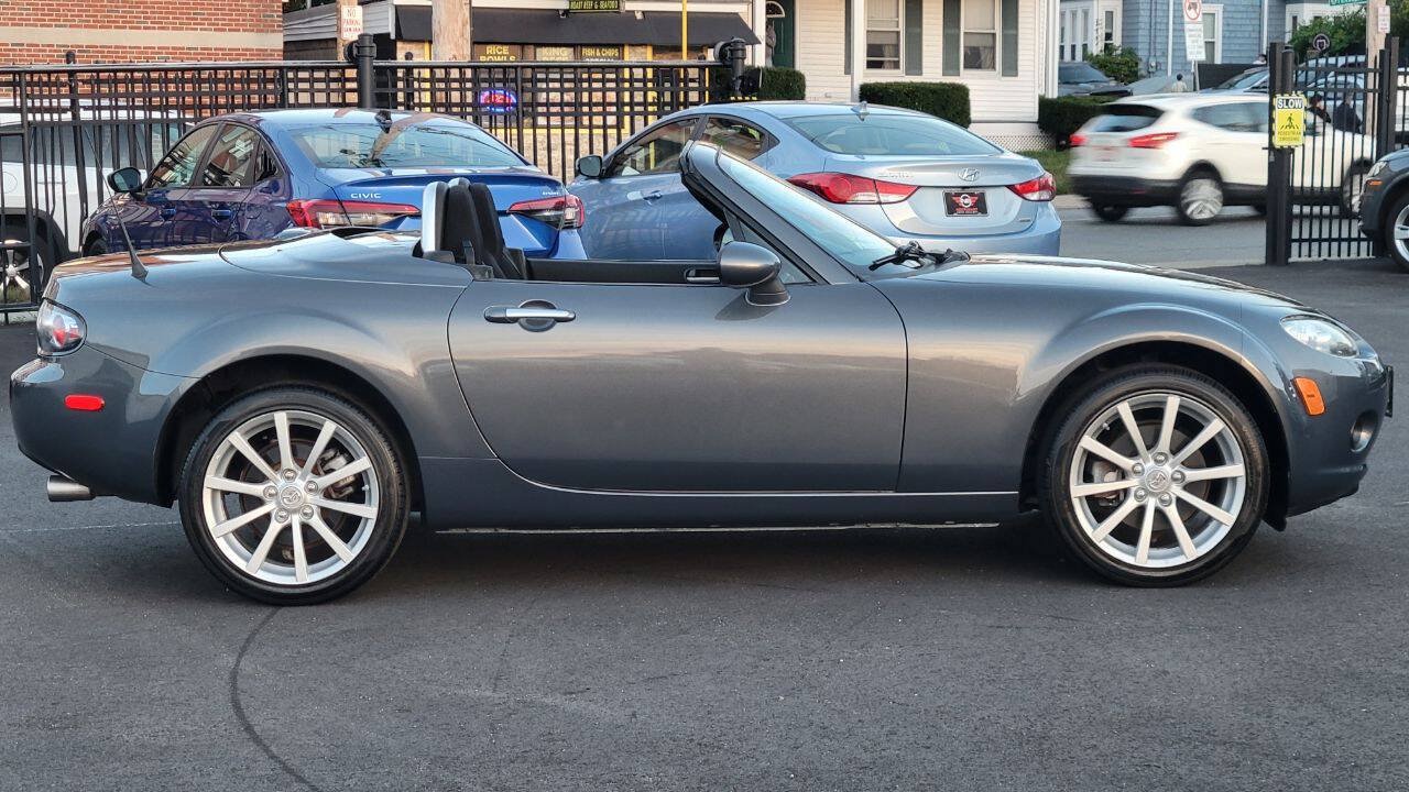 Used 2008 MAZDA MX-5 Miata Touring RWD image 9