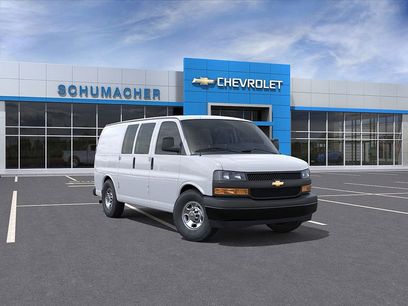 New 2026 Chevrolet Express 3500 w/ Driver Convenience Package