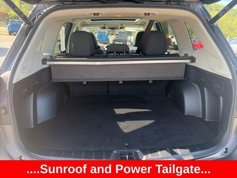 Used 2024 Subaru Forester Premium AWD/4WD image 7