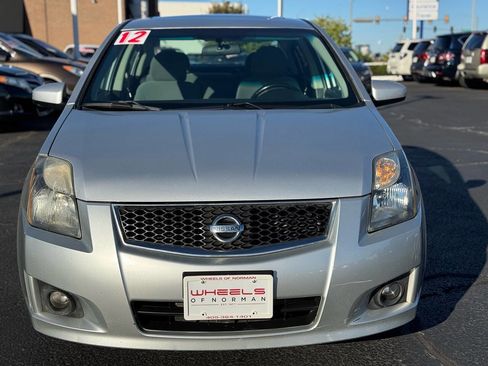 Used 2012 Nissan Sentra 2.0 SR w/ Special Edition Pkg image 2