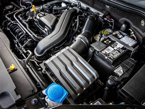 New 2026 Volkswagen Taos S image 24