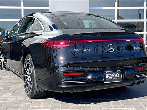 Used 2023 Mercedes-Benz EQS 580 4MATIC Sedan w/ Exclusive Trim Package image 11