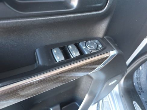 Used 2019 Chevrolet Silverado 1500 RST w/ All-Star Edition image 21