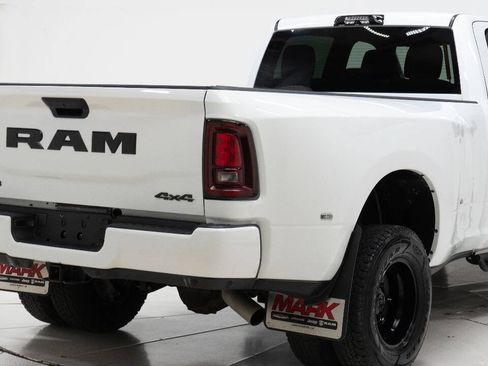 Used 2026 RAM 3500 Big Horn AWD/4WD image 14