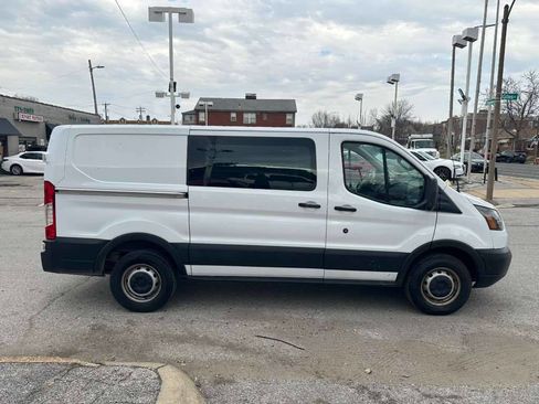 Used 2019 Ford Transit 250 250 3dr SWB Low Roof Cargo Van image 7