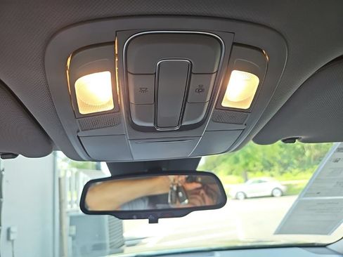 Used 2019 Hyundai Santa Fe SEL FWD image 31