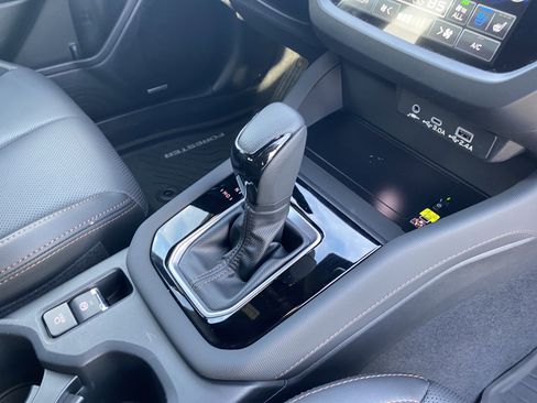 Used 2025 Subaru Forester Touring image 16