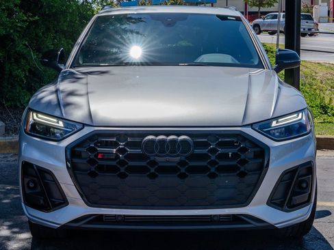 Used 2024 Audi SQ5 Premium Plus AWD/4WD image 2