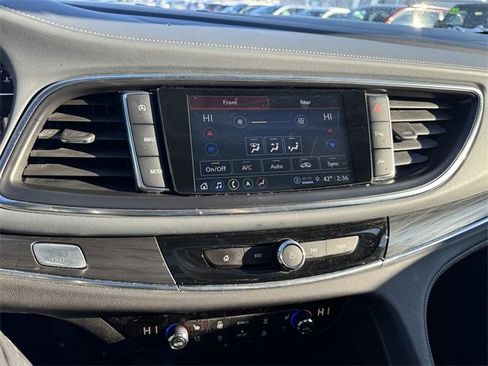Used 2023 Buick Enclave Premium w/ Experience Buick Package image 28