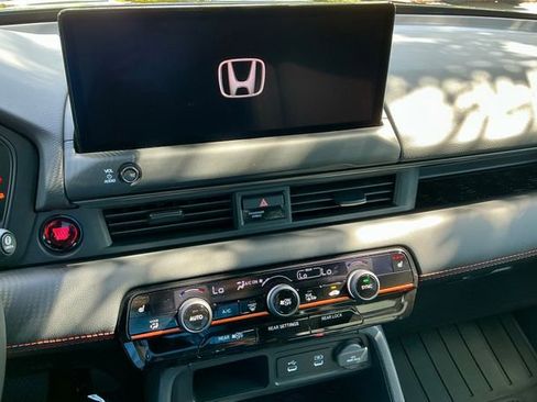 New 2026 Honda Pilot TrailSport image 19