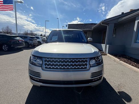 Used 2017 Land Rover Range Rover Supercharged image 2