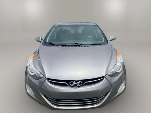Used 2012 Hyundai Elantra Limited FWD image 2
