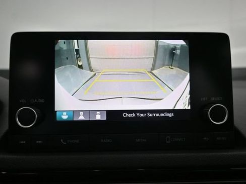 Used 2023 Honda Civic EX image 16