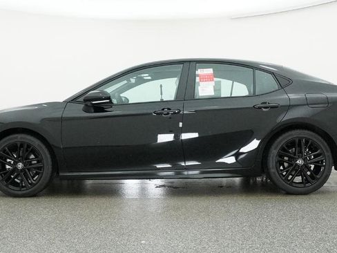 New 2026 Toyota Camry SE image 40