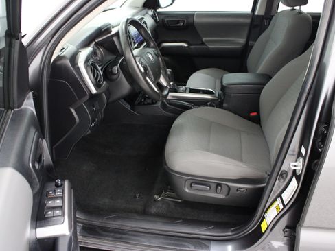 Used 2023 Toyota Tacoma SR5 RWD image 14