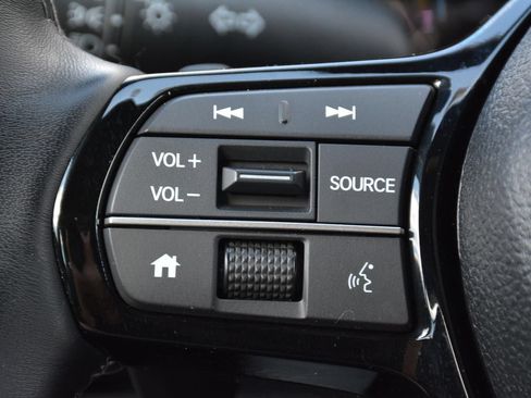 Used 2025 Honda Civic Sport image 29