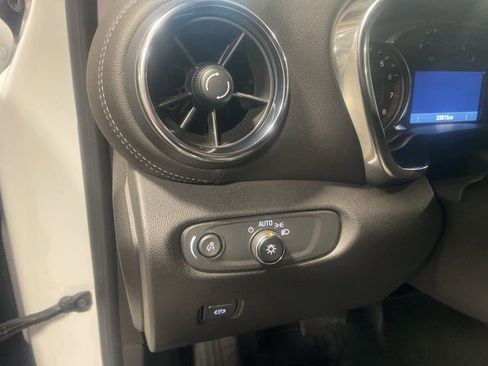 Used 2023 Chevrolet Blazer LT w/ Midnight/Sport Edition image 17