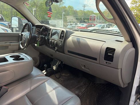 Used 2013 GMC Sierra 3500 W/T w/ Snow Plow Prep Package AWD/4WD image 28