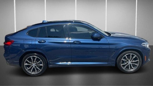 Used 2021 BMW X4 M40i w/ Executive Package AWD/4WD image 7