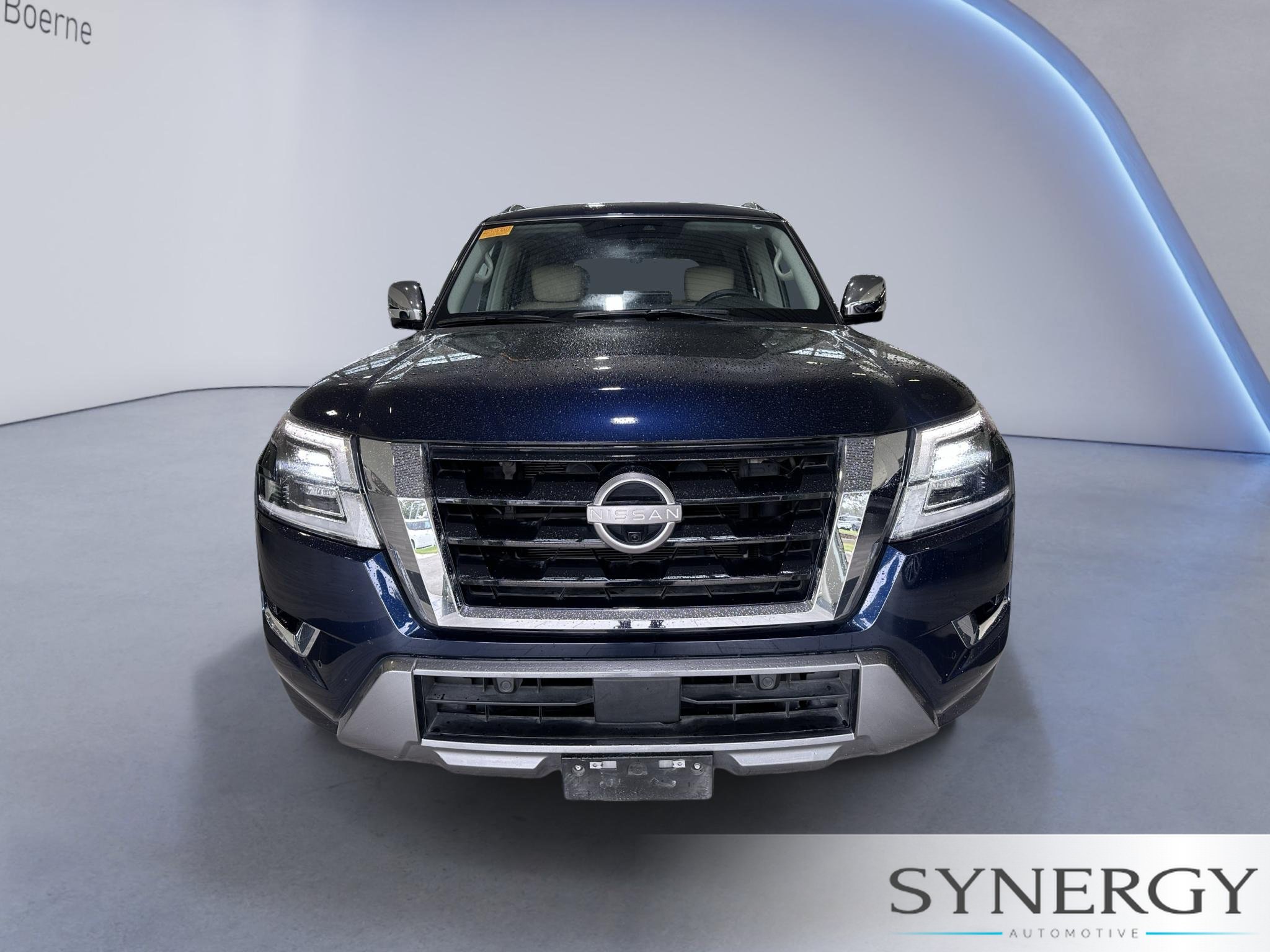 Used 2022 Nissan Armada Platinum w/ Captain's Chairs Package RWD image 5
