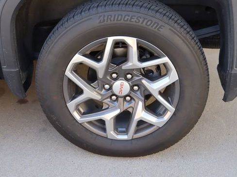 Used 2024 GMC Sierra 1500 SLT RWD image 29
