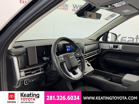 Used 2026 Hyundai Santa Fe SEL AWD/4WD image 13