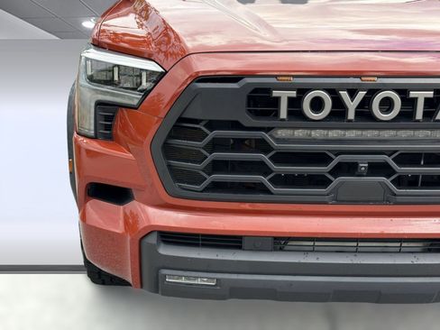 Used 2024 Toyota Sequoia TRD Pro AWD/4WD image 28