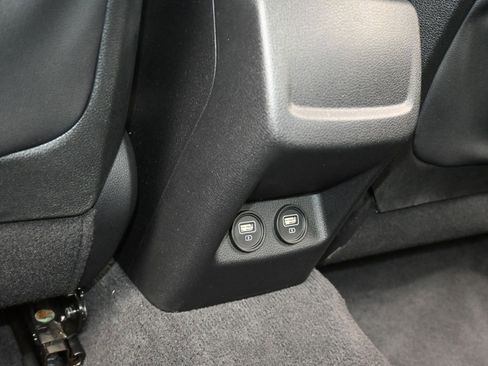 Used 2023 Kia K5 GT-Line image 34