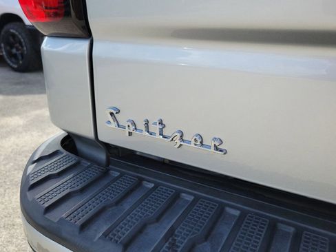 Used 2021 GMC Sierra 1500 Elevation RWD image 5