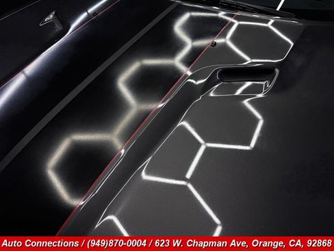 Used 2013 Dodge Challenger SXT RWD image 25
