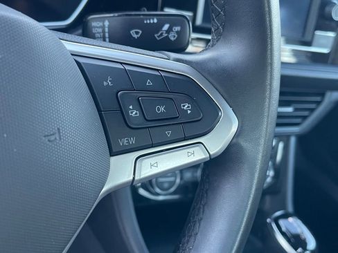 Used 2024 Volkswagen Jetta SE image 20