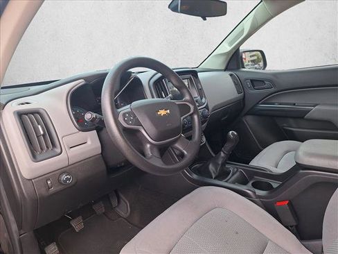 Used 2018 Chevrolet Colorado W/T w/ WT Convenience Package image 9