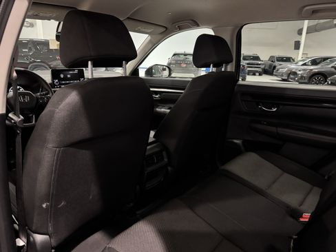 Used 2025 Honda CR-V LX image 31