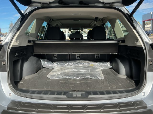 Used 2021 Subaru Forester Premium AWD/4WD image 23