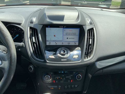 Used 2019 Ford Escape Titanium FWD image 32