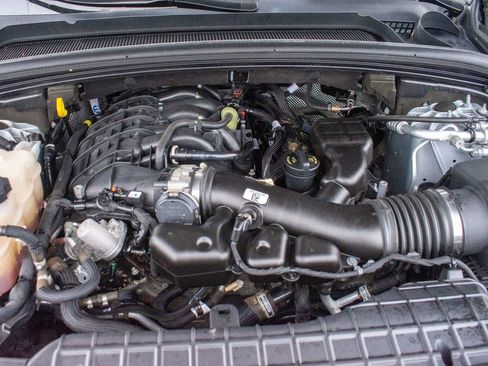 Used 2021 Jeep Grand Cherokee L Limited image 36