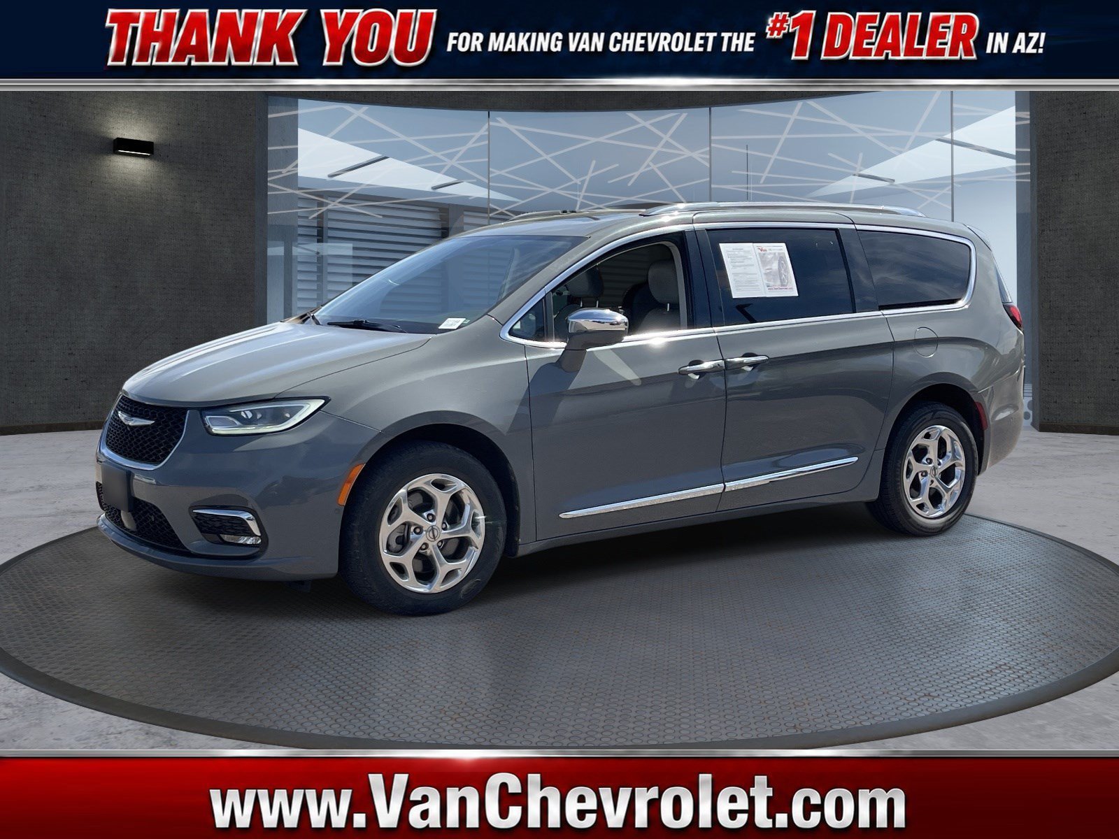Used 2021 Chrysler Pacifica Limited w/ Premium & Safety Sphere Group AWD/4WD image 1