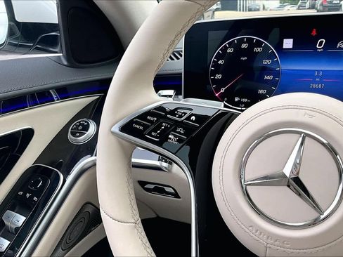 Certified 2023 Mercedes-Benz S 500 4MATIC w/ AMG Line image 24