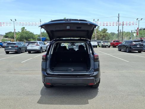 Used 2024 Nissan Rogue S FWD image 20