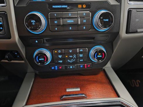 Used 2017 Ford F250 King Ranch w/ King Ranch Ultimate Package image 55