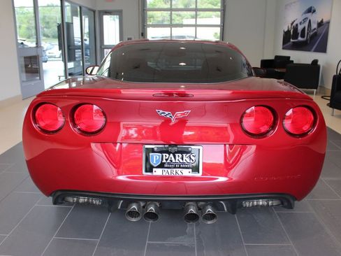 Used 2011 Chevrolet Corvette Grand Sport w/ Preferred Equipment Group RWD image 25