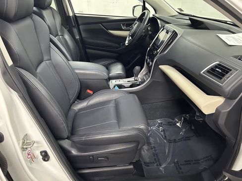 Used 2020 Subaru Ascent Limited w/ Technology Package AWD/4WD image 13