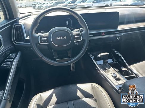 Used 2024 Kia Sorento SX AWD/4WD image 23