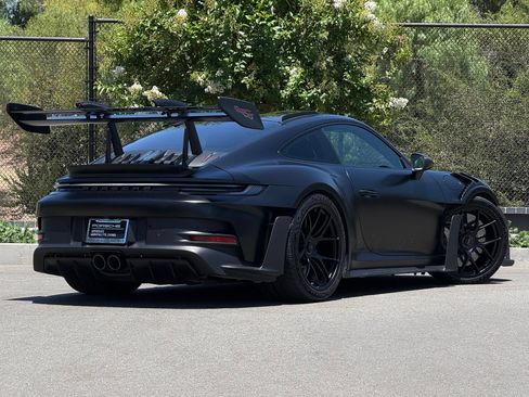 Certified 2025 Porsche 911 GT3 RS w/ Weissach Package RWD image 7