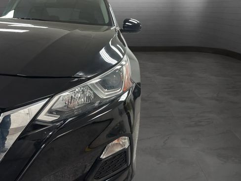 Used 2020 Nissan Altima 2.5 S FWD image 28